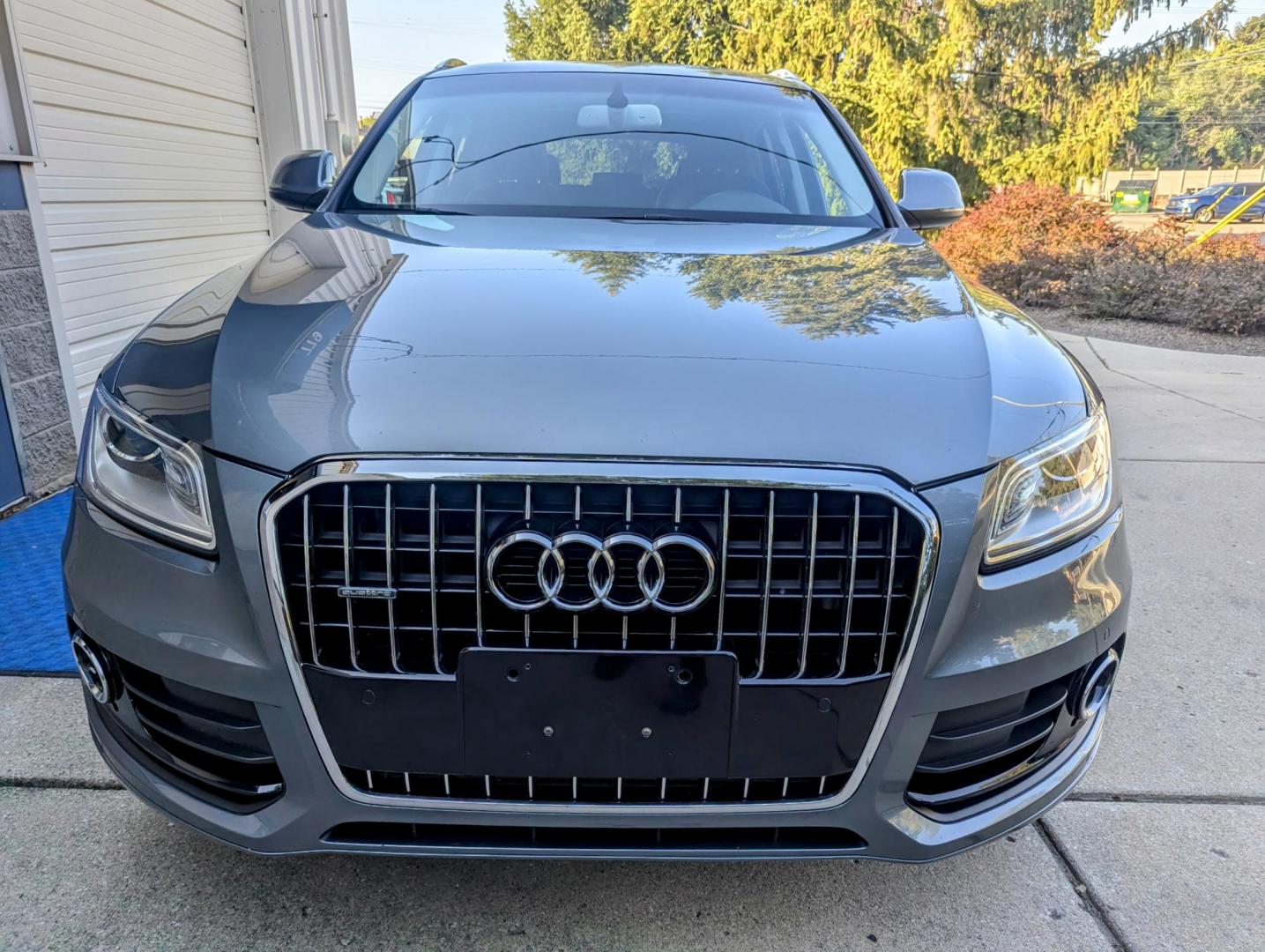 2015 Monsoon Grey Metallic /Black Leather Audi Q5 2.0T Premium Plus quattro (WA1LFAFP2FA) with an 2.0L L4 DOHC 16V engine, 8-Speed Automatic transmission, located at 603 Amelia Street, Plymouth, MI, 48170, (734) 459-5520, 42.378841, -83.464546 - Vehicles shown by appointment - Please call ahead - 734-459-5520, text 734-658-4573 or contact us via our web site at: http://www.selectmotors.com for complete Inventory, Photos, Videos and FREE Carfax Reports. 2015 Audi Q5 2.0T Quattro Premium Plus, Monsoon Grey Metallic, Black leather interio - Photo#1