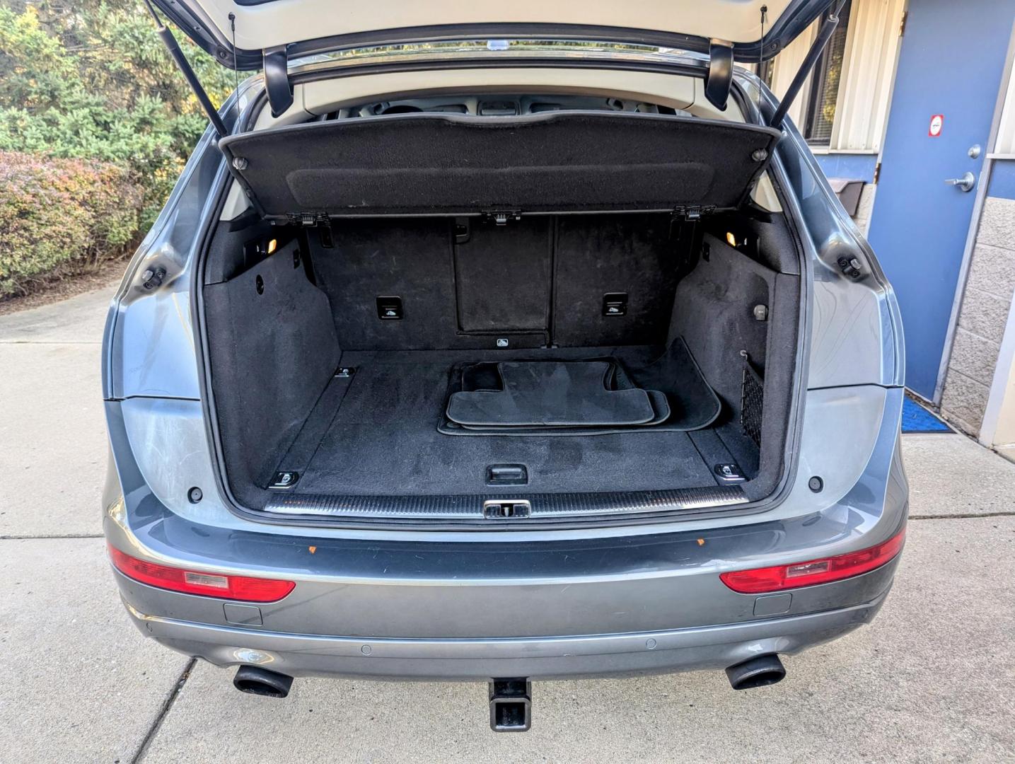 2015 Monsoon Grey Metallic /Black Leather Audi Q5 2.0T Premium Plus quattro (WA1LFAFP2FA) with an 2.0L L4 DOHC 16V engine, 8-Speed Automatic transmission, located at 603 Amelia Street, Plymouth, MI, 48170, (734) 459-5520, 42.378841, -83.464546 - Vehicles shown by appointment - Please call ahead - 734-459-5520, text 734-658-4573 or contact us via our web site at: http://www.selectmotors.com for complete Inventory, Photos, Videos and FREE Carfax Reports. 2015 Audi Q5 2.0T Quattro Premium Plus, Monsoon Grey Metallic, Black leather interio - Photo#8