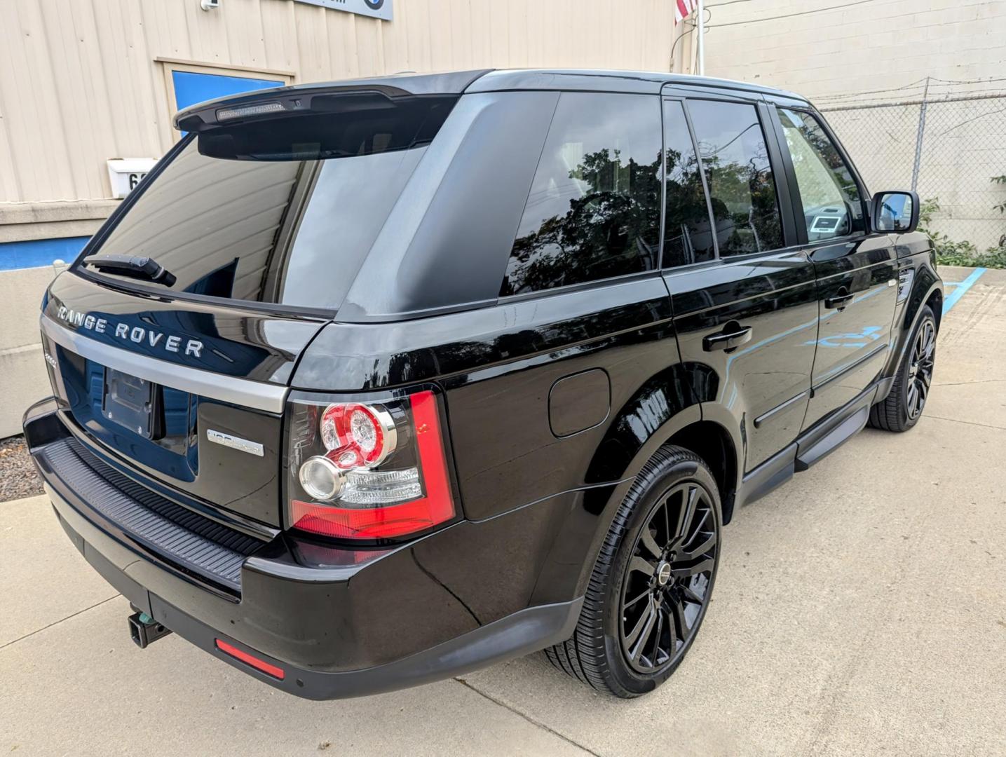 2012 Black Metallic /Almond Leather Land Rover Range Rover Sport HSE (SALSK2D45CA) with an 4.4L V8 DOHC 32V engine, 6-Speed Automatic transmission, located at 603 Amelia Street, Plymouth, MI, 48170, (734) 459-5520, 42.378841, -83.464546 - Vehicles shown by appointment - Please call ahead - 734-459-5520, text 734-658-4573 or contact us via our web site at: http://www.selectmotors.com for complete Inventory, Photos, Videos and FREE Carfax Reports. 2012 Land Rover Range Rover Sport HSE Luxury, Santorini Black Metallic with Almond pre - Photo#14