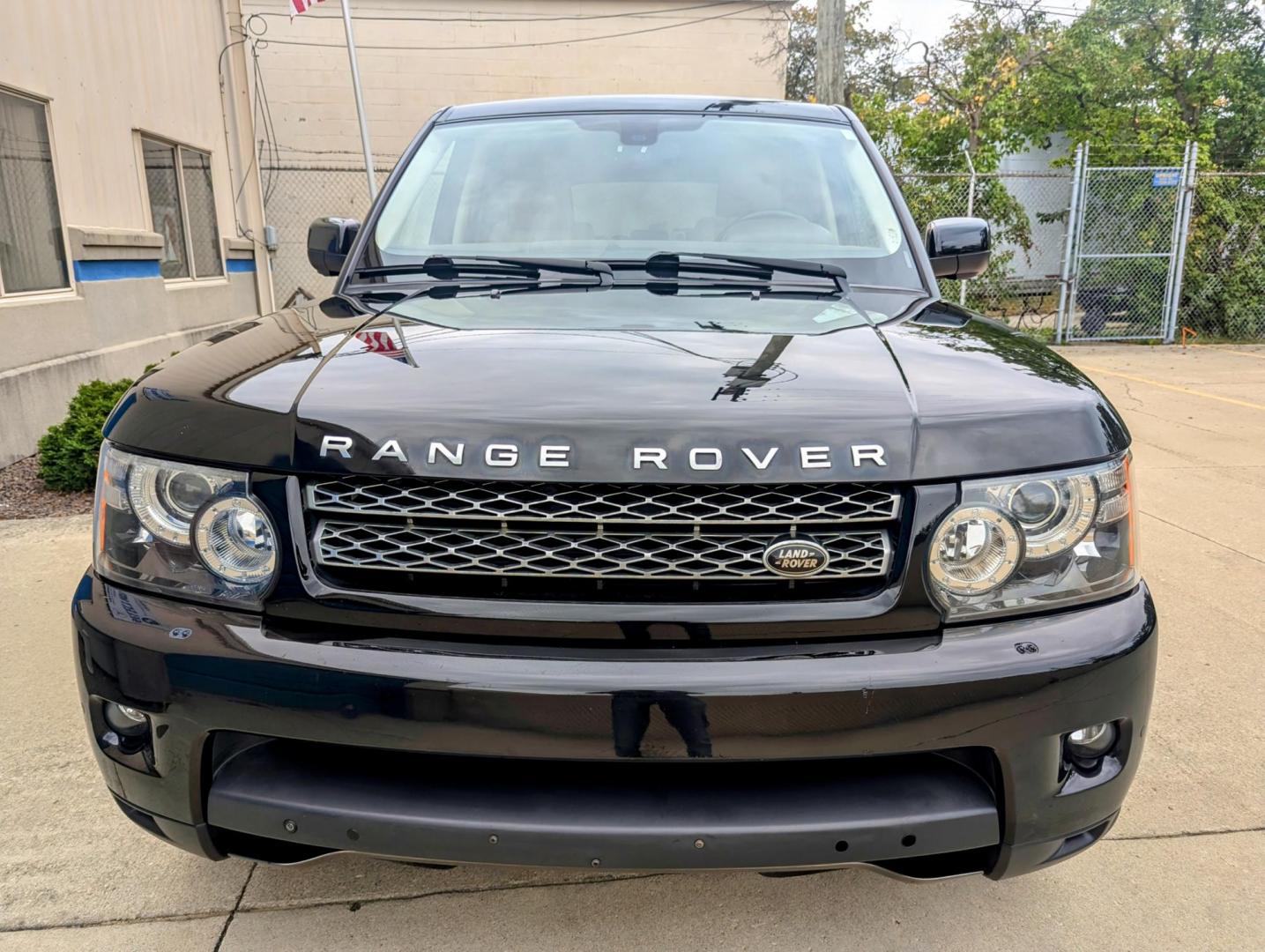 2012 Black Metallic /Almond Leather Land Rover Range Rover Sport HSE (SALSK2D45CA) with an 4.4L V8 DOHC 32V engine, 6-Speed Automatic transmission, located at 603 Amelia Street, Plymouth, MI, 48170, (734) 459-5520, 42.378841, -83.464546 - Vehicles shown by appointment - Please call ahead - 734-459-5520, text 734-658-4573 or contact us via our web site at: http://www.selectmotors.com for complete Inventory, Photos, Videos and FREE Carfax Reports. 2012 Land Rover Range Rover Sport HSE Luxury, Santorini Black Metallic with Almond pre - Photo#2