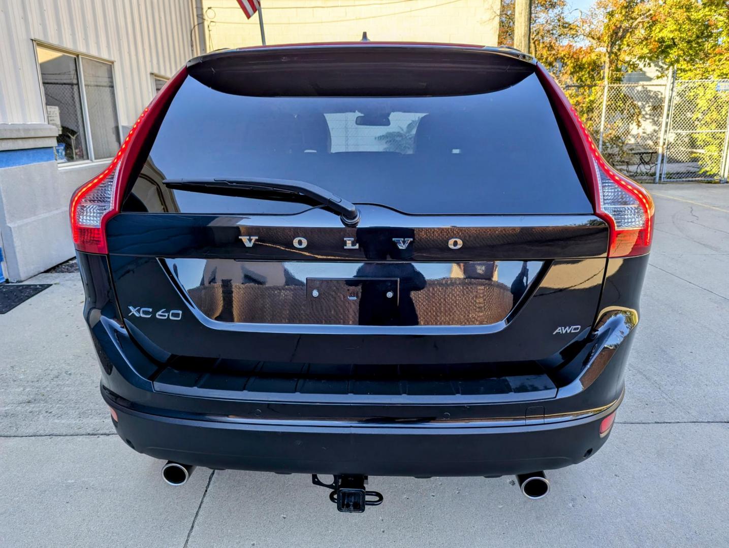 2013 Black Metallic /Black Leather Volvo XC60 3.2 AWD (YV4952DZ2D2) with an 3.0L L6 DOHC 24V TURBO engine, 6-Speed Automatic transmission, located at 603 Amelia Street, Plymouth, MI, 48170, (734) 459-5520, 42.378841, -83.464546 - Vehicles shown by appointment - Please call ahead - 734-459-5520, text 734-658-4573 or contact us via our web site at: http://www.selectmotors.com for complete Inventory, Photos, Videos and FREE Carfax Reports. 2013 Volvo XC60 3.2 Premier Plus, Black Sapphire Metallic with black leather inter - Photo#17