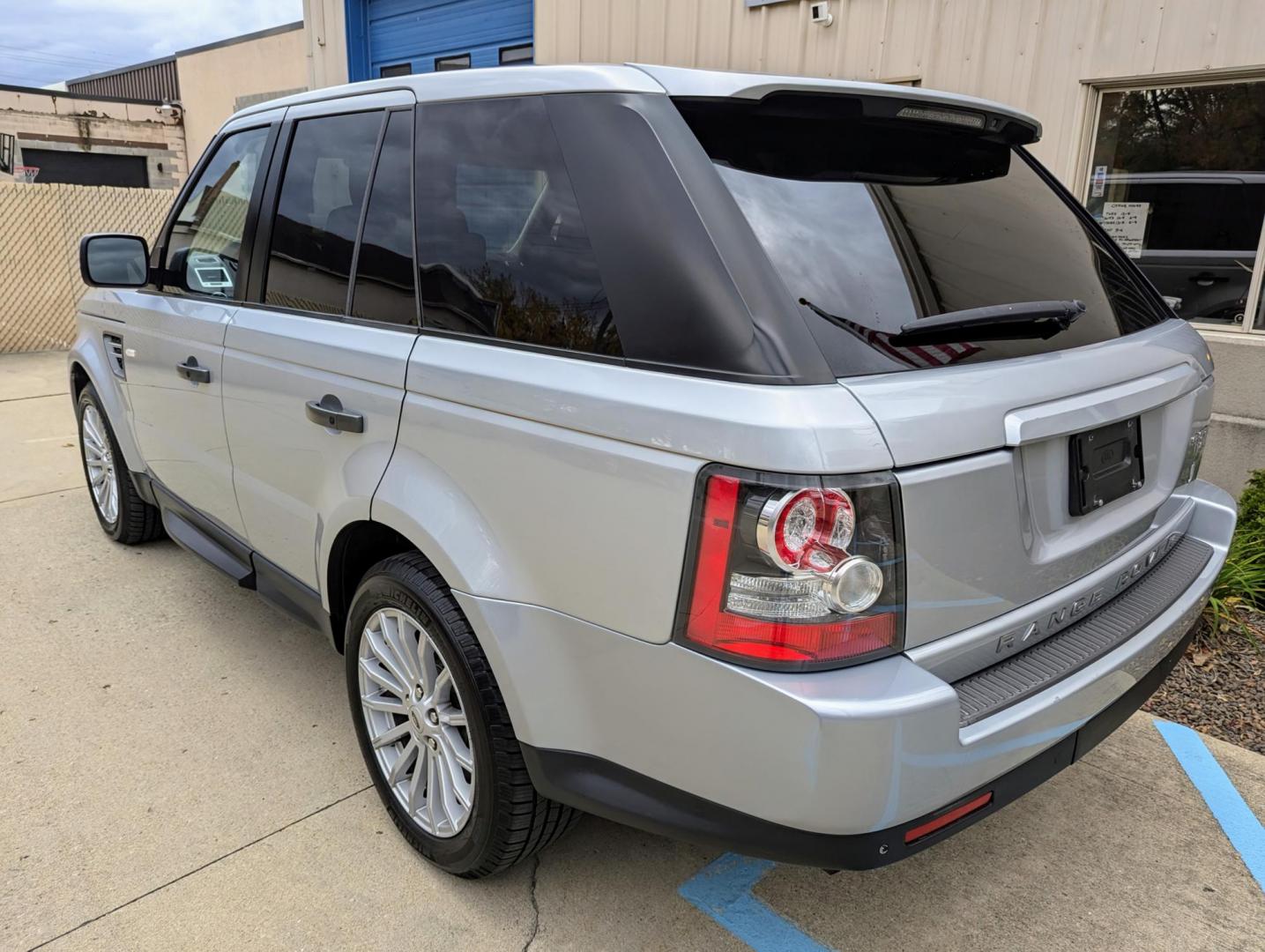 2011 Silver Metallic /Black Leather Land Rover Range Rover Sport HSE (SALSF2D41BA) with an 4.4L V8 DOHC 32V engine, 6-Speed Automatic transmission, located at 603 Amelia Street, Plymouth, MI, 48170, (734) 459-5520, 42.378841, -83.464546 - Vehicles shown by appointment - Please call ahead - 734-459-5520, text 734-658-4573 or contact us via our web site at: http://www.selectmotors.com for complete Inventory, Photos, Videos and FREE Carfax Reports. 2011 Land Rover Range Rover Sport HSE, Silver Metallic with black leather interior, - Photo#1