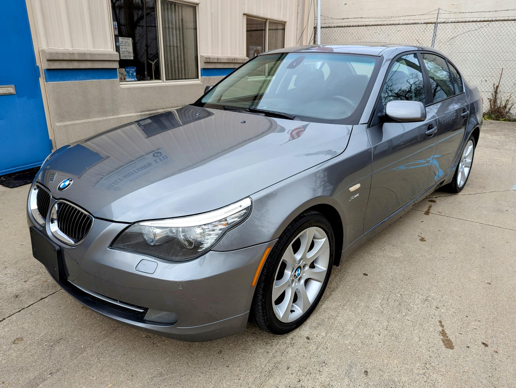 photo of 2009 BMW 5-Series 535xi