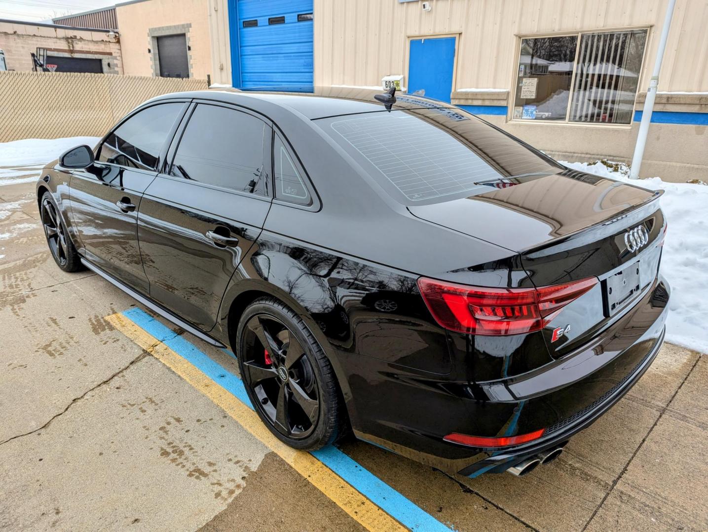 2018 Black /Grey Leather Audi S4 Premium Plus quattro (WAUB4AF49JA) with an 3.0L V6 DOHC 24V engine, 8A transmission, located at 603 Amelia Street, Plymouth, MI, 48170, (734) 459-5520, 42.378841, -83.464546 - Photo#3